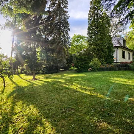 Villa Dom Z Widokiem Na Park Nałęczów Exterior foto